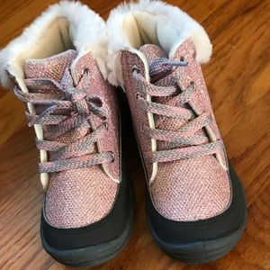 NWT Oshkosh B’gosh toddler girl boot
